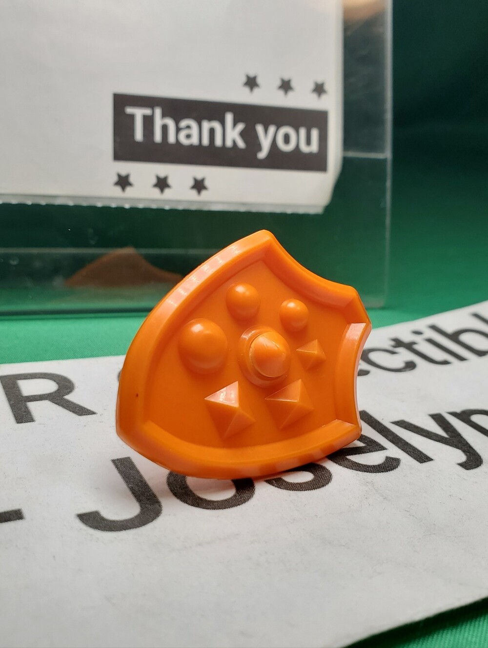 1984 motu two bad orange shield – original he-man vintage weapon!